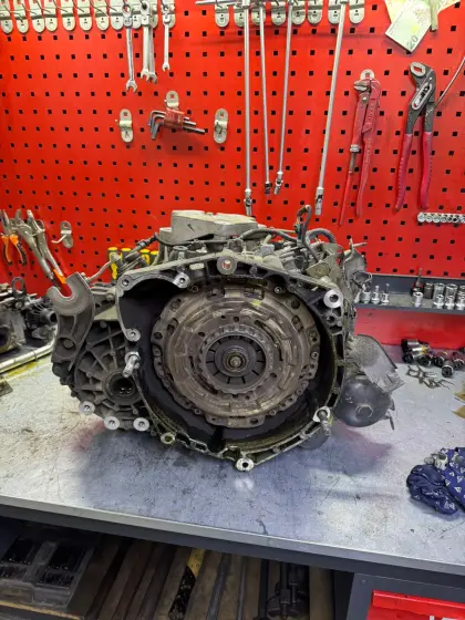 AS-CAR Servis atölyesinde otomatik şanzıman ve motor mekanik çalışması — 41