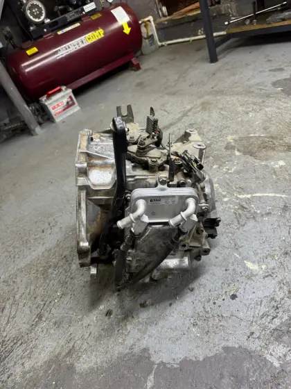 AS-CAR Servis atölyesinde otomatik şanzıman ve motor mekanik çalışması — 58